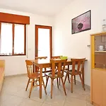 Villaggio Delfino-2 By Interhome בית נופש ביביונה