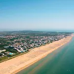 בית נופש Villaggio Delfino-2 By Interhome ביביונה